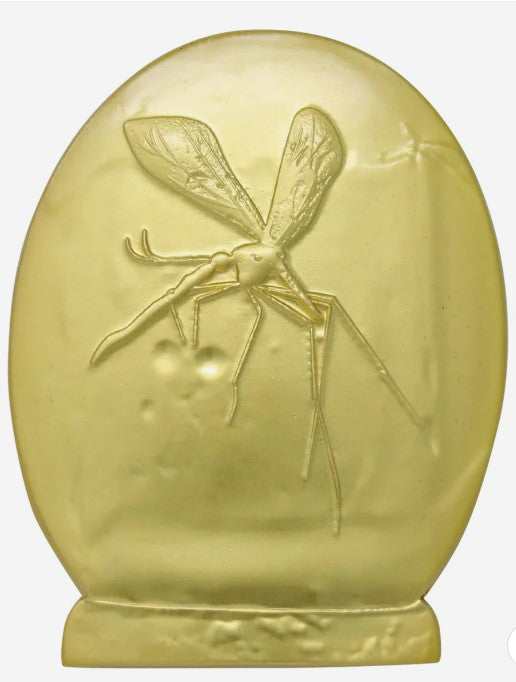Jurassic Park Limited Edition Mosquito in Amber 24k Gold Plated XL Pin Badge