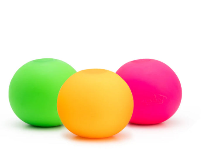 SCRUNCHEMS SUPER SQUISH BALL