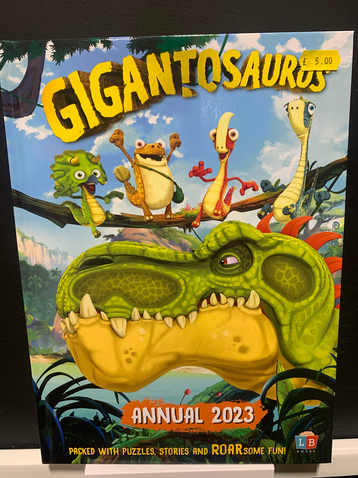 Giganotosaurus annual 2023