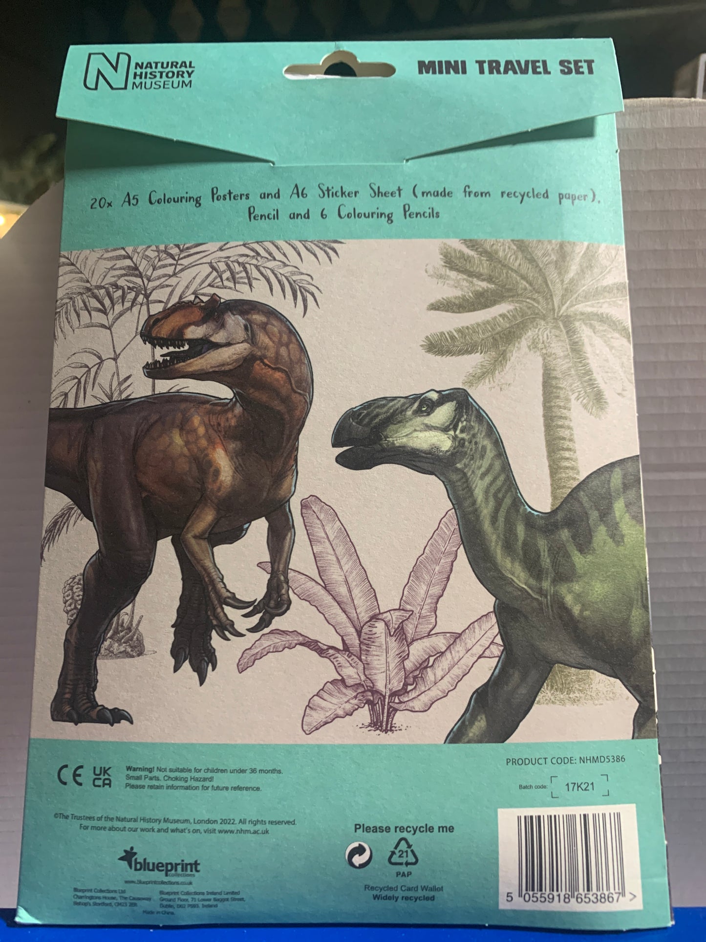 NHM Dinosaur mini travel set