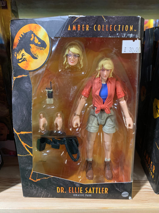 Jurassic World Ellie Sattler Amber Collection Figure