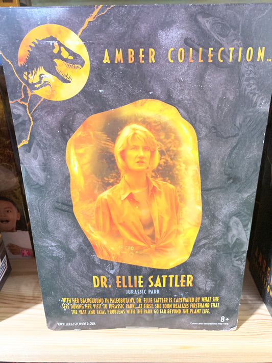 Jurassic World Ellie Sattler Amber Collection Figure