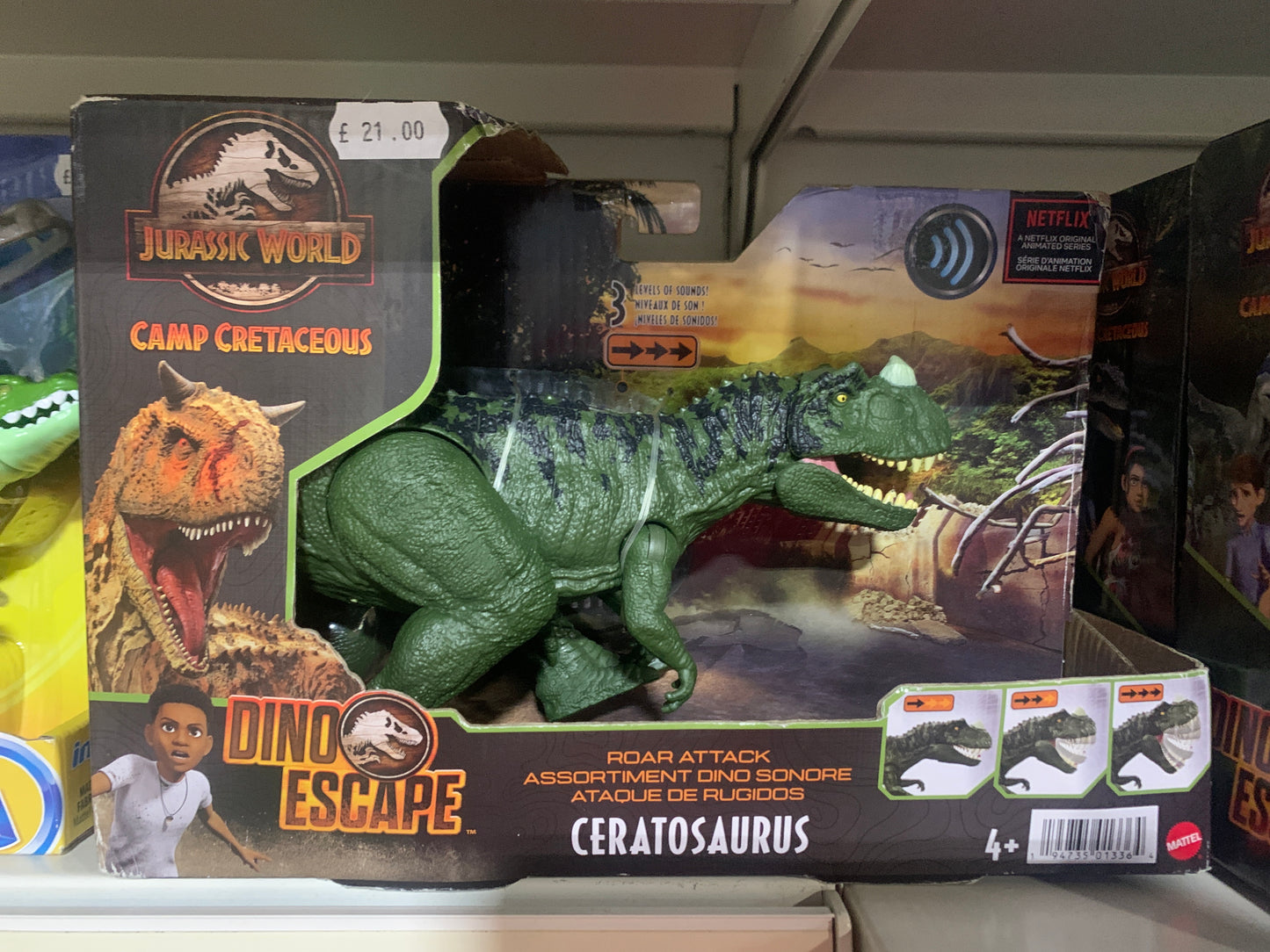 Jurassic World Camp Cretaceous Dino Escape Roar Attack Ceratoasaurus