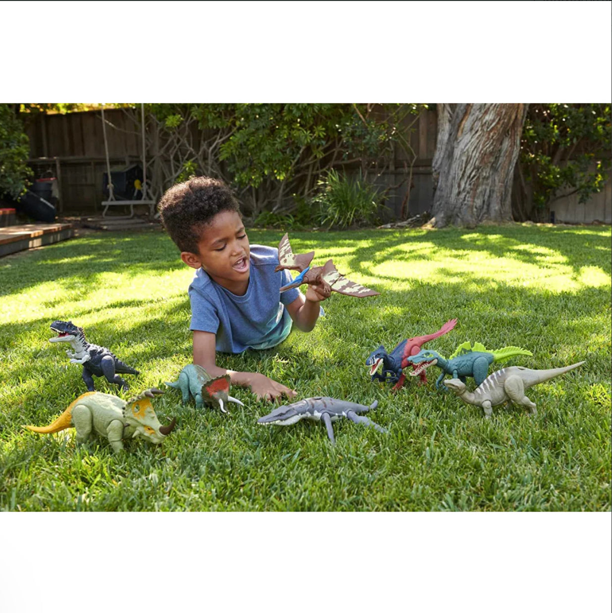 Jurassic World Dominion Roar Strikers Sinoceratops Dinosaur Action Figure